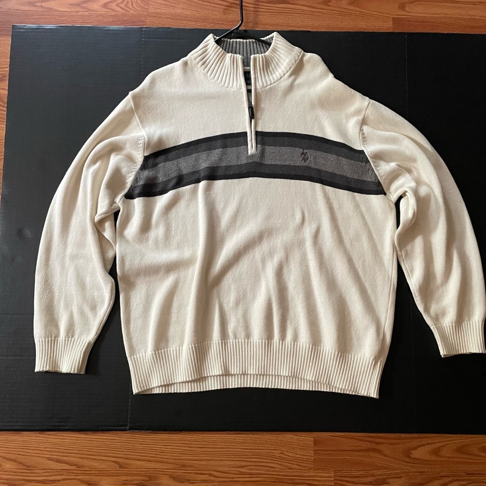 Men’s Polo Sweater